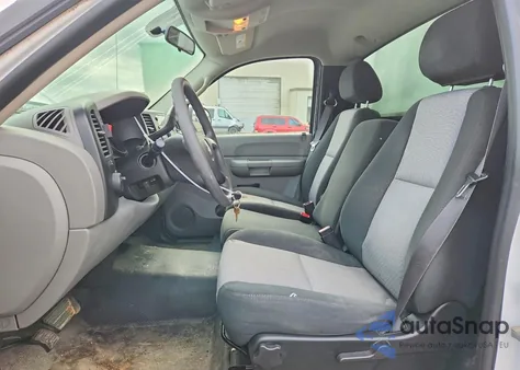 2008 Chevrolet Silverado C1500 from USA, damaged, VIN 1GCEC14C58Z207952